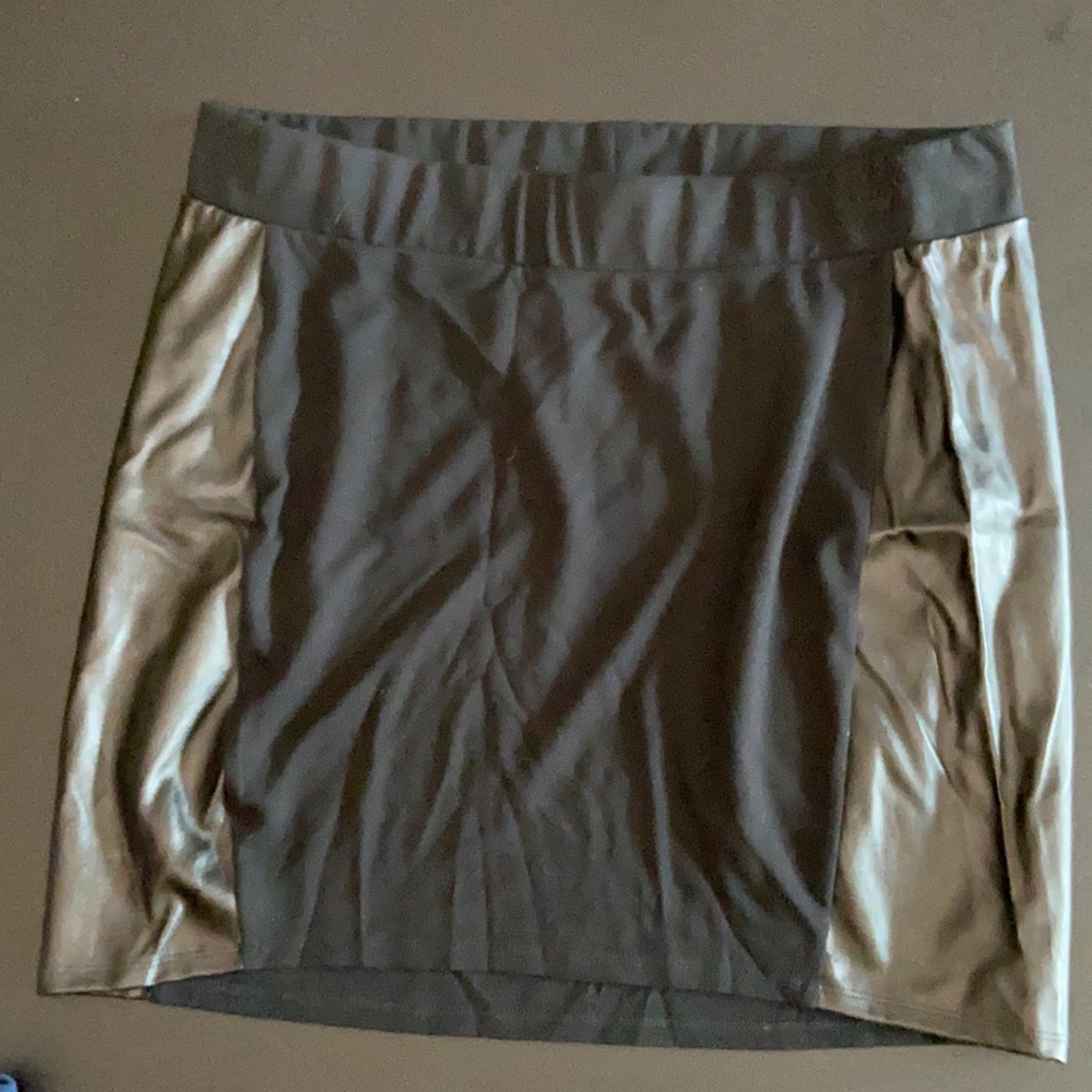 Maternity skirt